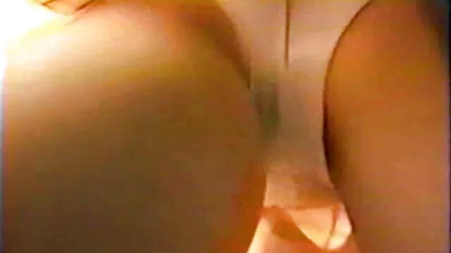 椅子に縛ら アダルト 動画 美男 美女