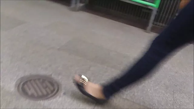 眠っている女性が配信されました 女性 av イケメン